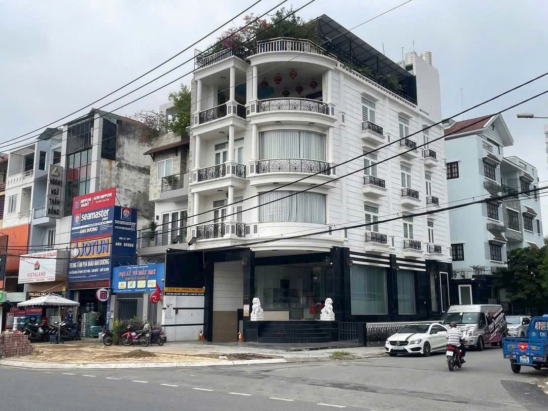 Cho thuê Nhà mặt tiền Phường Linh Tây, Thủ Đức, Diện tích 216m², Giá 150 Triệu/tháng 3