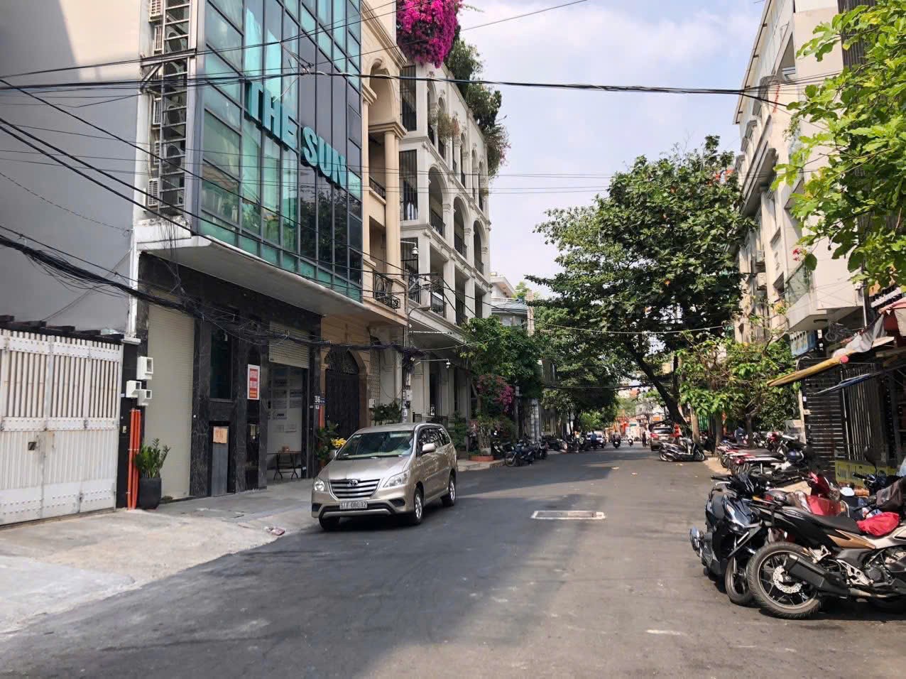 Cho thuê Nhà mặt tiền Phường 25, Bình Thạnh, Diện tích 240m², Giá 300 Triệu/tháng 4