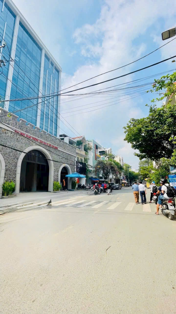 Cần bán Nhà mặt tiền Bình Thạnh, Hồ Chí Minh, Diện tích 168m², Giá 049 Tỷ