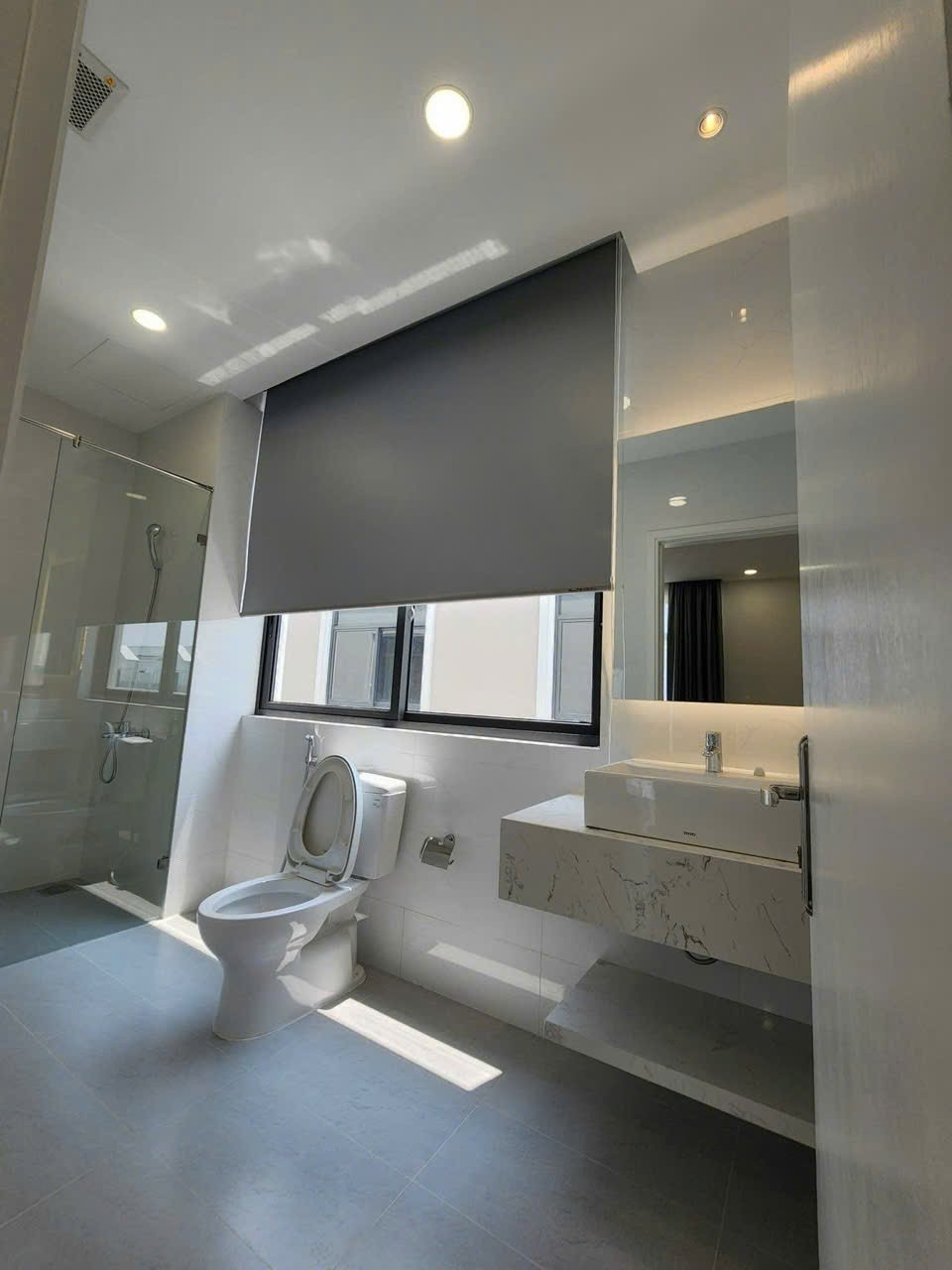 Cho thuê Nhà mặt tiền Quận 9, Hồ Chí Minh, Diện tích 96m², Giá Thương lượng