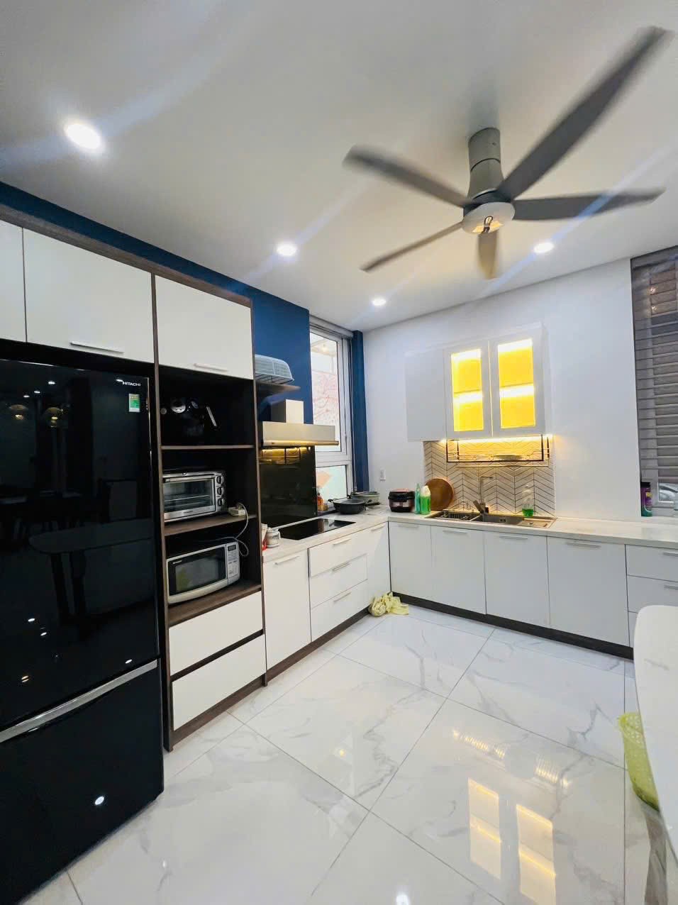 Cần bán Biệt thự Phường Phú Hữu, Quận 9, Diện tích 216m², Giá 028 Triệu/tháng