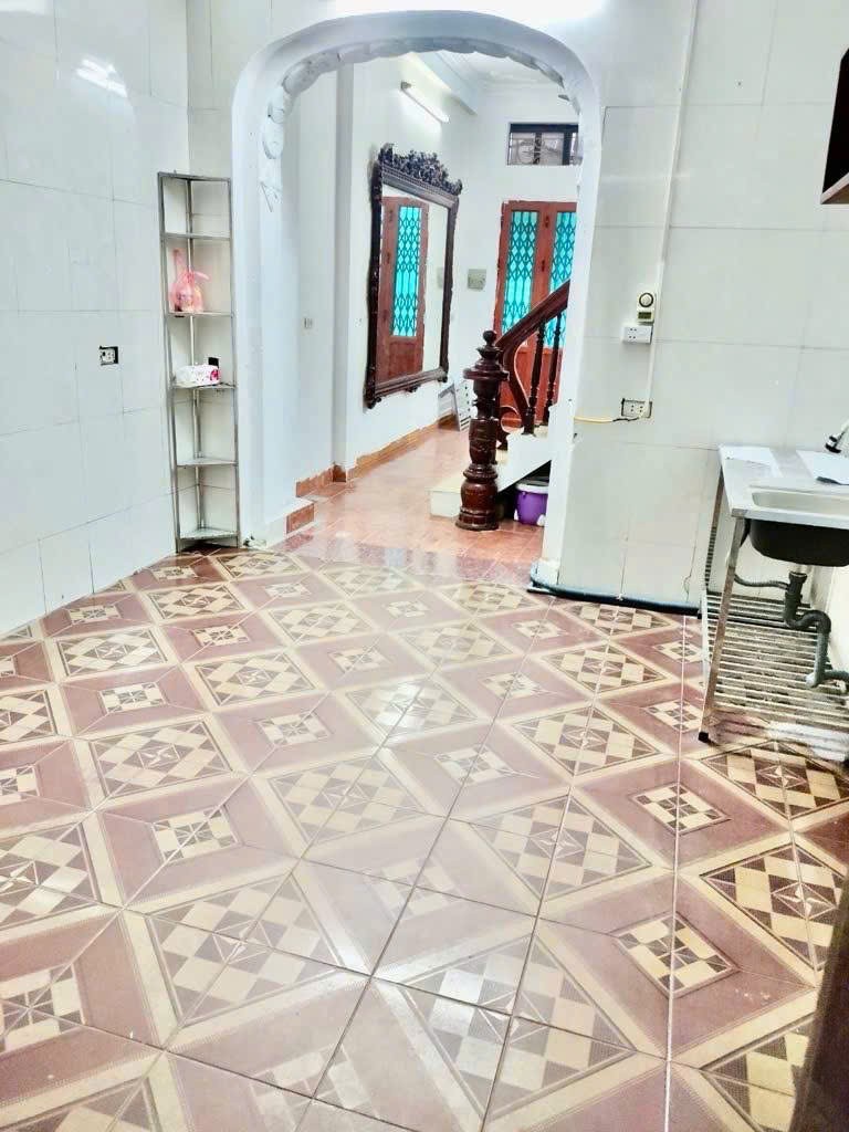 Phải thật nhanh, nhà đẹp Ngọc Hồi 40m2/ 50m2 sử dụng, 20m ra ô tô đỗ, ngõ thông các ngả, ở ngay, 2