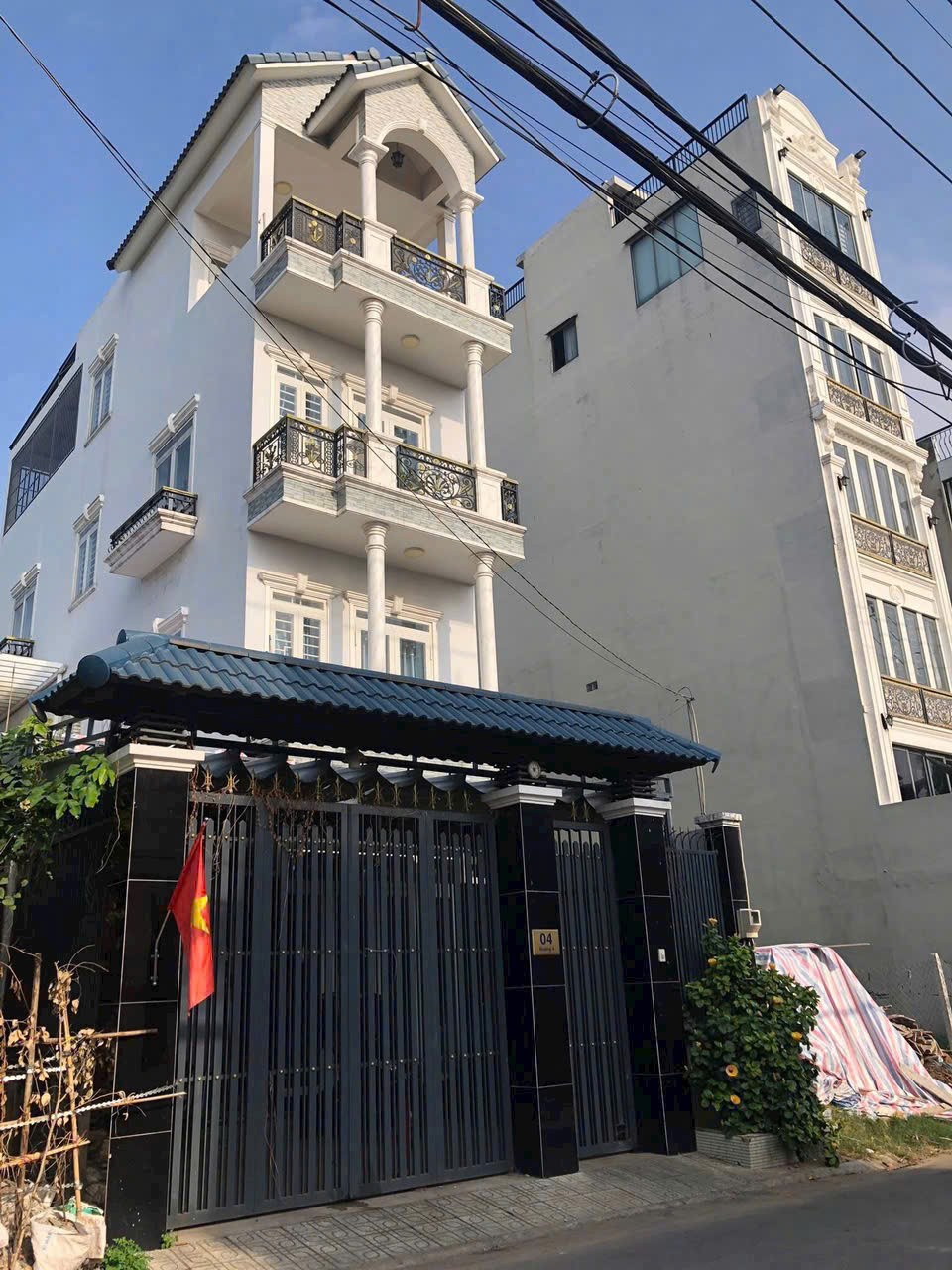 Cần bán Nhà mặt tiền Phường Long Trường, Quận 9, Diện tích 133m², Giá 09 Tỷ