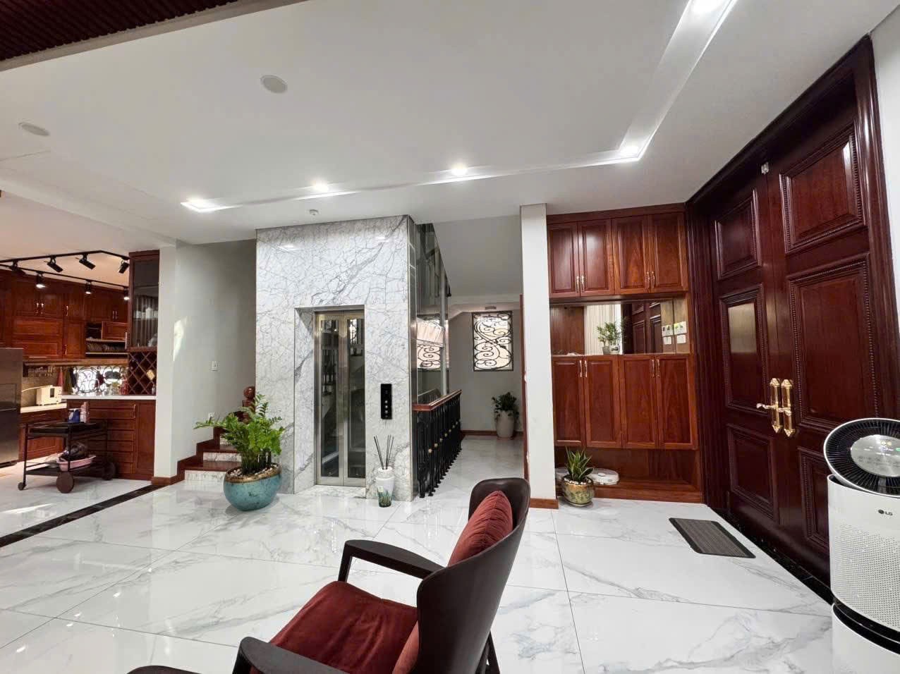 Cần bán Biệt thự Quận 2, Hồ Chí Minh, Diện tích 321m², Giá 0260 Tỷ 4