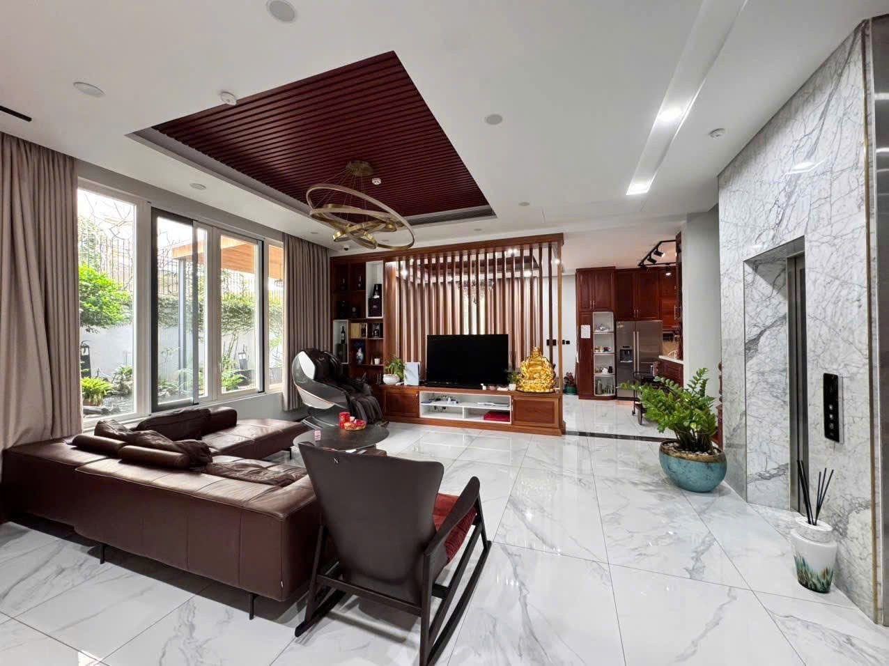 Cần bán Biệt thự Quận 2, Hồ Chí Minh, Diện tích 321m², Giá 0260 Tỷ 2