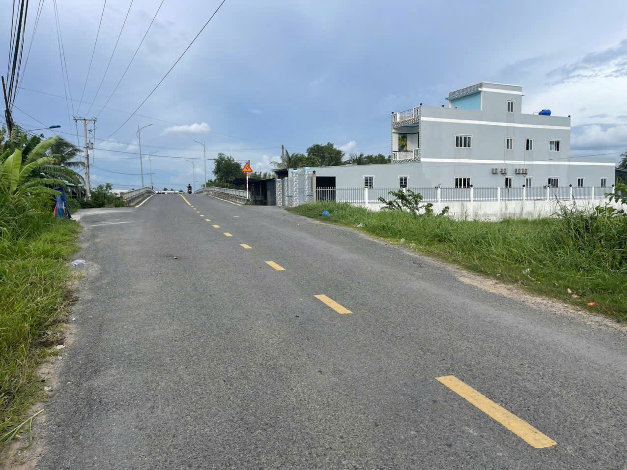 2100m2 đất lúa mặt tiền đường nhựa Rạch Tre xã An Thạnh, Bến Lức, Long An giá 13,7 tỷ 3