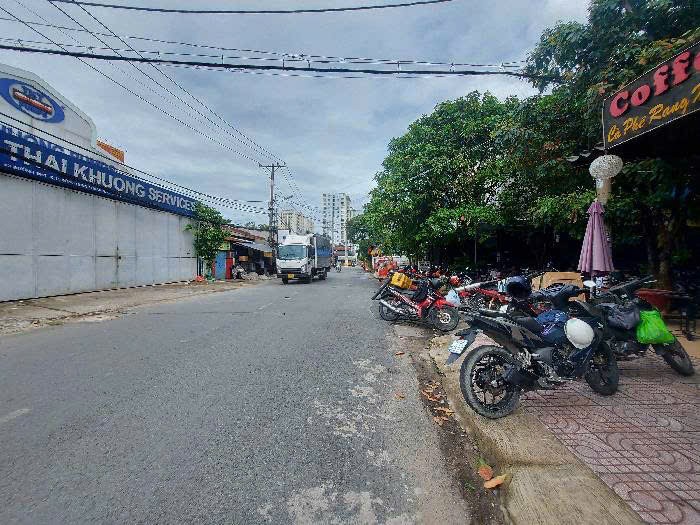 BÁN XƯỞNG (10.2x28) MẶT TIỀN ĐÔNG HƯNG THUẬN 10, Q12 GIÁ RẺ 4