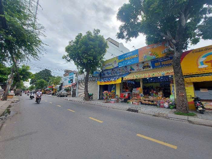 BÁN XƯỞNG (10.2x28) MẶT TIỀN ĐÔNG HƯNG THUẬN 10, Q12 GIÁ RẺ