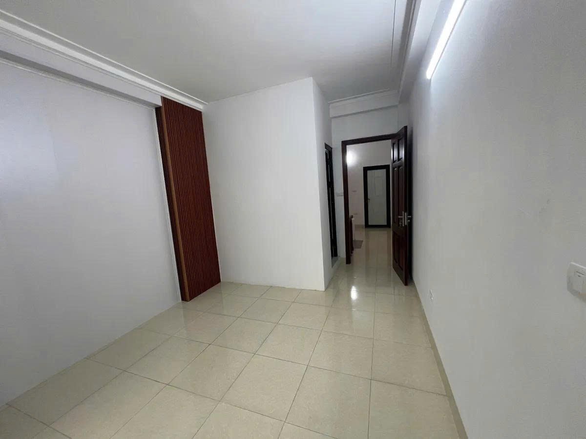 BÁN NHÀ HÀ TRÌ 3 HÀ ĐÔNG - NHÀ 32M2 X 4 TẦNG , MT 3.5M - GIÁ 6.3 TỶ 4