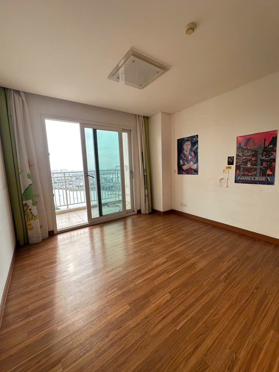 Cần bán Căn hộ chung cư Phường Thảo Điền, Quận 2, Diện tích 200m², Giá 30 Tỷ 2