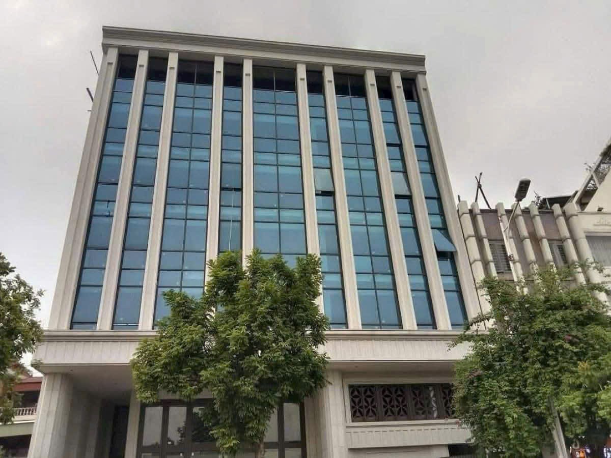 VỊ TRÍ HUYẾT MẠCH - TRUNG TÂM CỦA TRUNG TÂM QUẬN  ĐỐNG ĐA EM PHỐ TÂY SƠN- BUILDING GPXD 8 TẦNG