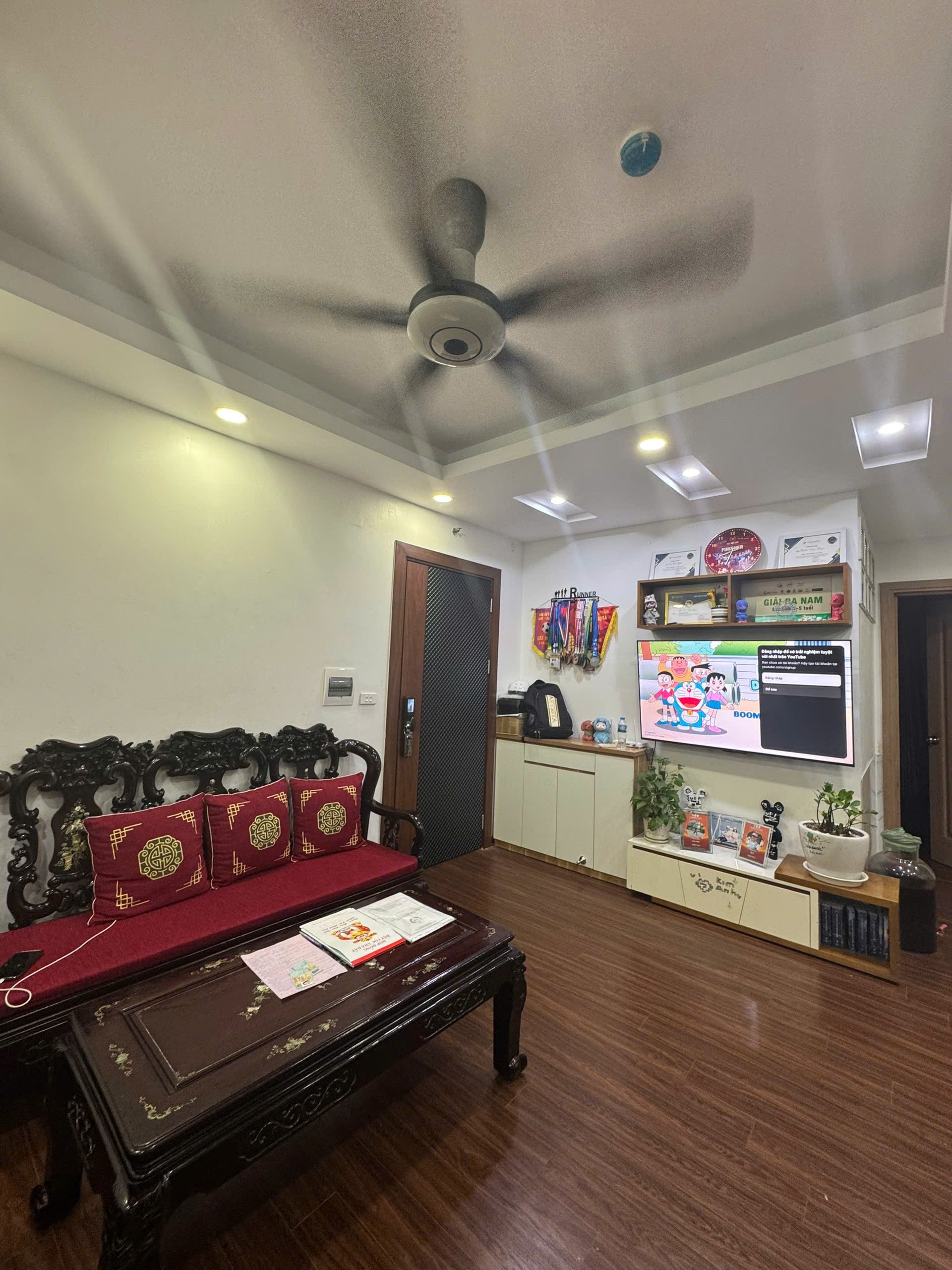 Chính chủ bán căn hộ chung cư 70m2, full nội thất tại Thanh Hà-Hà Đông 6