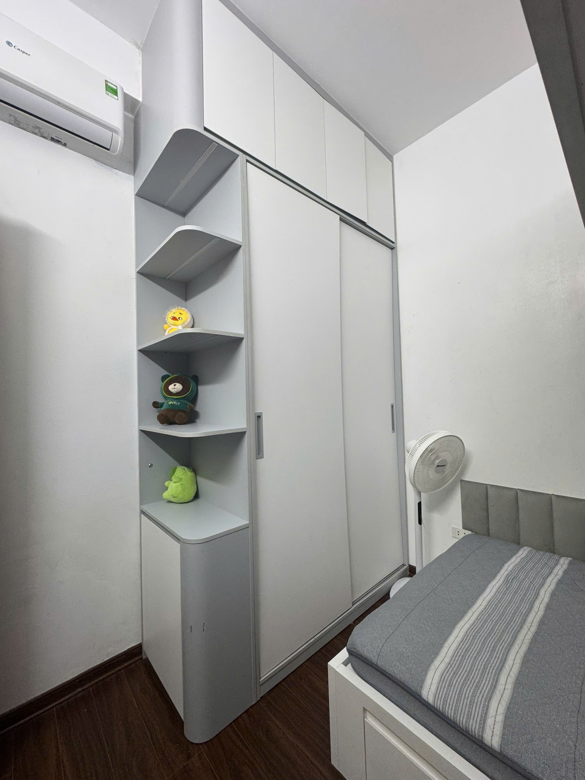 Chính chủ bán căn hộ chung cư 70m2, full nội thất tại Thanh Hà-Hà Đông 9