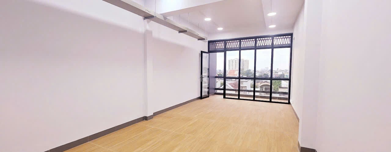 Cho thuê Nhà mặt tiền Phường Tam Bình, Thủ Đức, Diện tích 172m², Giá Thương lượng 5