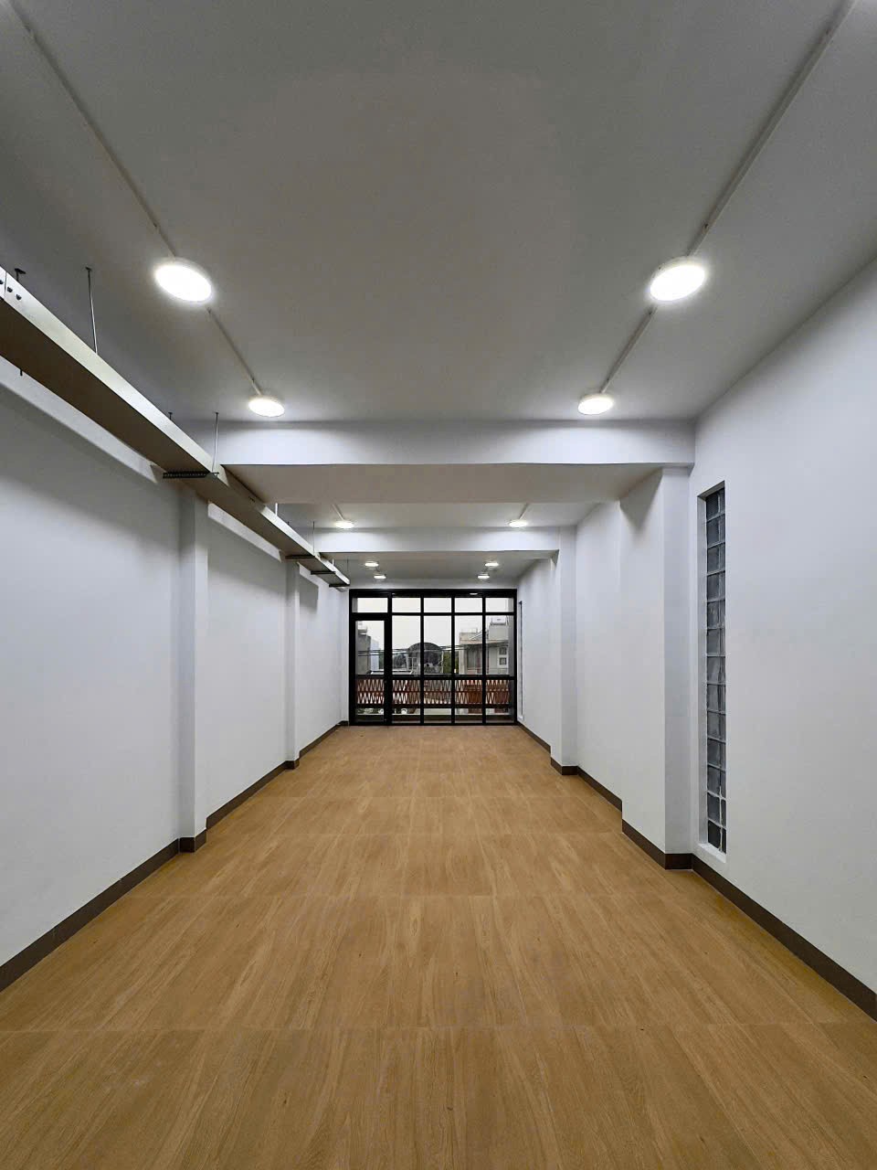 Cho thuê Nhà mặt tiền Phường Tam Bình, Thủ Đức, Diện tích 172m², Giá Thương lượng 7