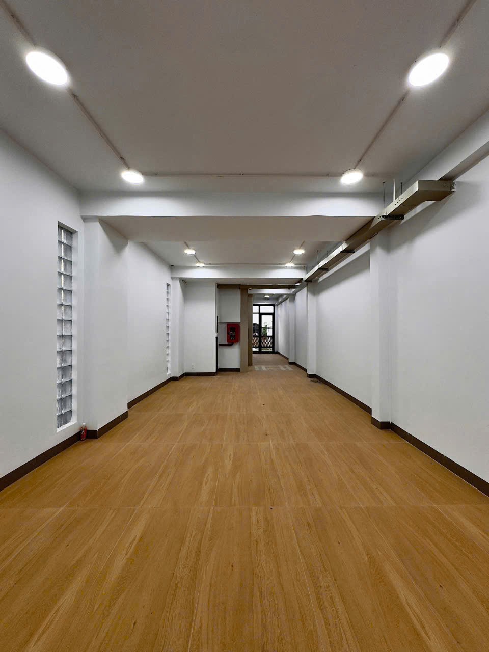 Cho thuê Nhà mặt tiền Phường Tam Bình, Thủ Đức, Diện tích 172m², Giá Thương lượng 8