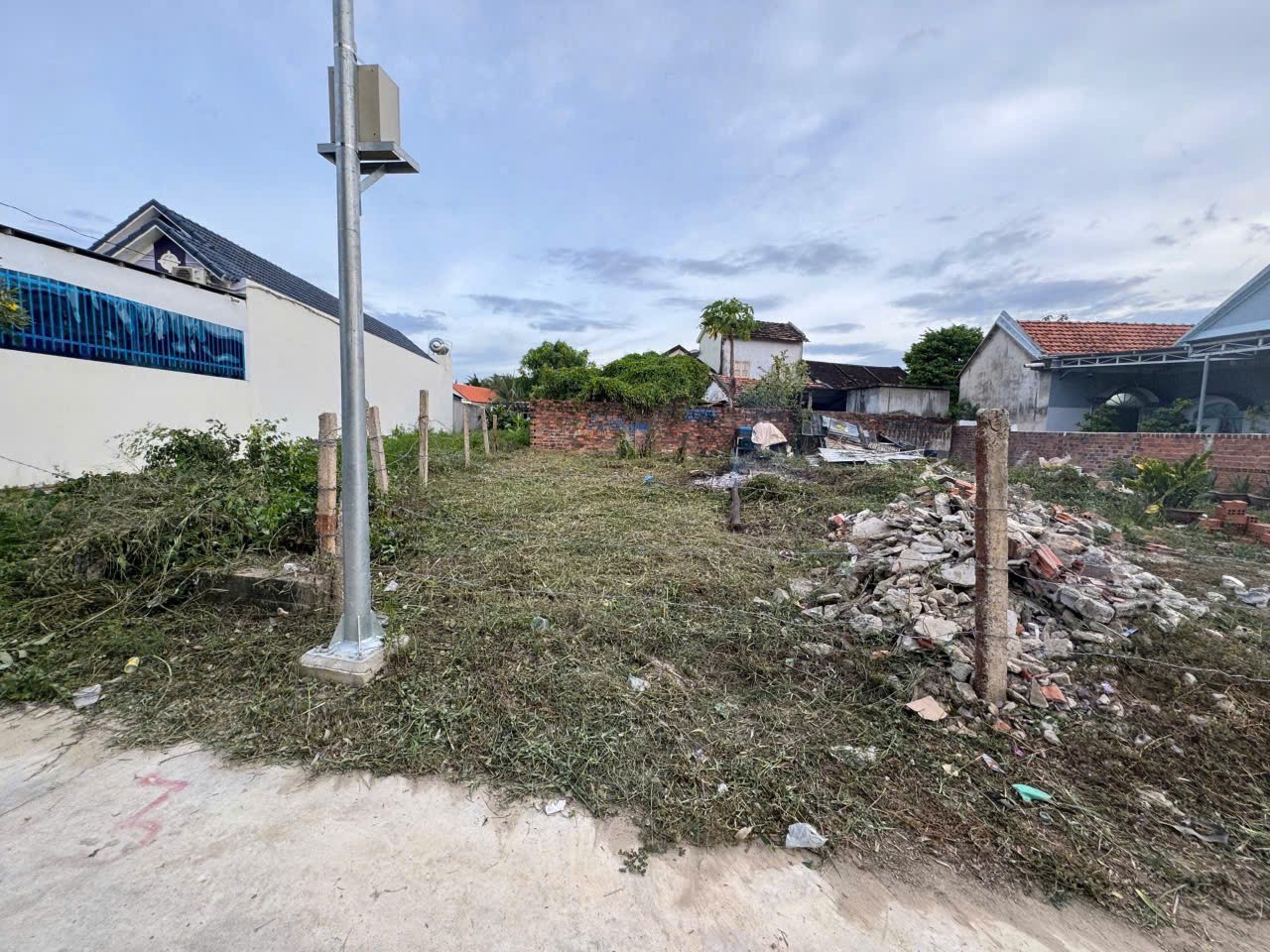 Bán đất thôn Phong Ấp, xã Tân Định, Ninh Hòa, Khánh Hòa Diện tích 98.6m2 thổ cư 100% 2