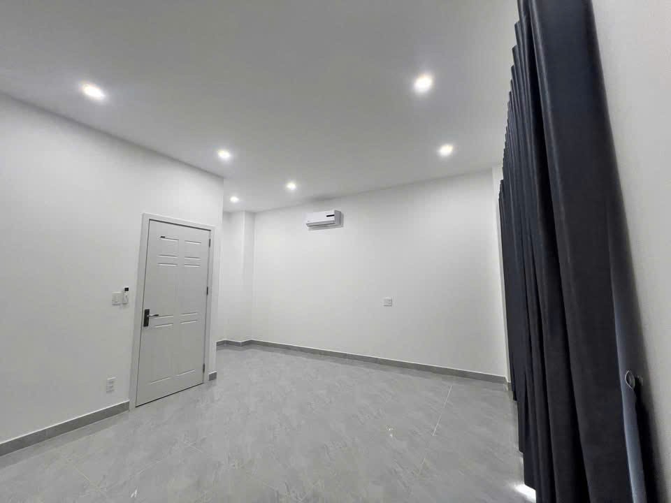 Cho thuê Nhà mặt tiền Quận 9, Hồ Chí Minh, Diện tích 85m², Giá 18 Triệu/tháng 10