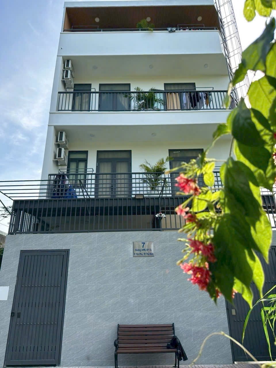 Cần bán Nhà mặt tiền Quận 9, Hồ Chí Minh, Diện tích 262m², Giá 018.5 Tỷ 2