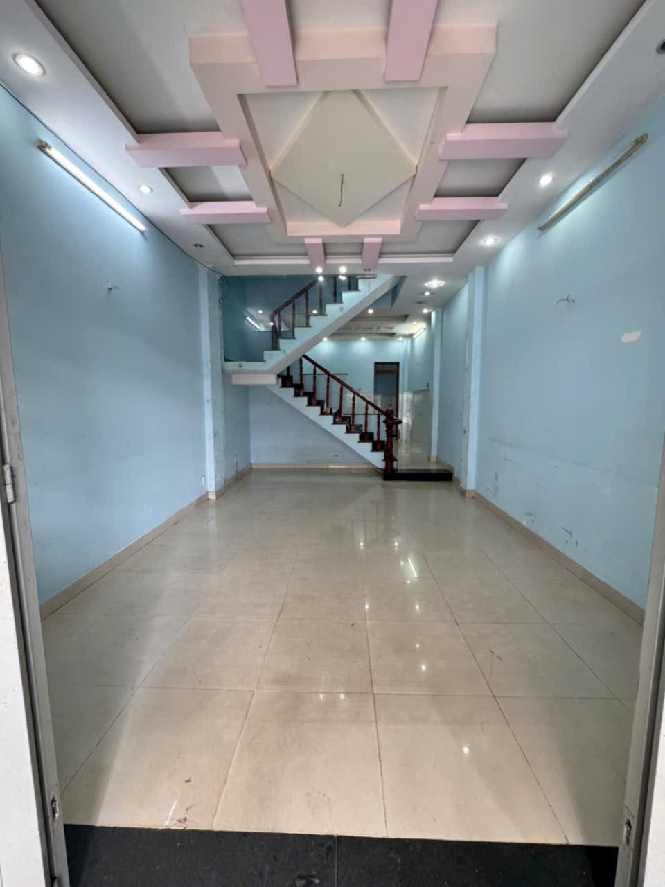 Nhà đẹp liên khu 5-6 dt 65m2 2 lầu 4pn 4wc đường nhựa giá 5 tỷ 6