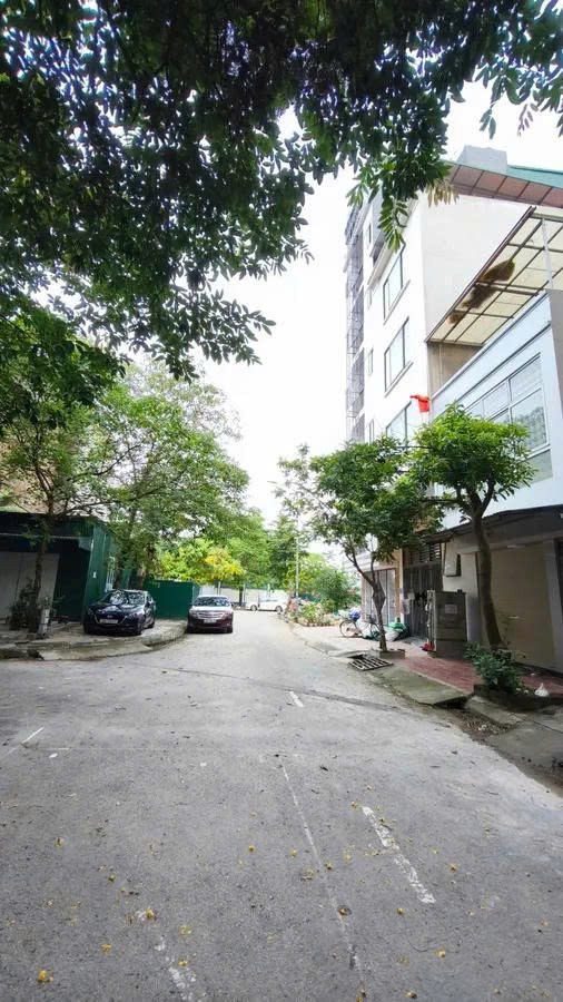 Cần bán nhà Liền Kề Mậu Lương - Hà Đông , 50m2 x 4 tầng MT 5M, Ô TÔ tránh - Kinh Doanh , Giá 15.8 4