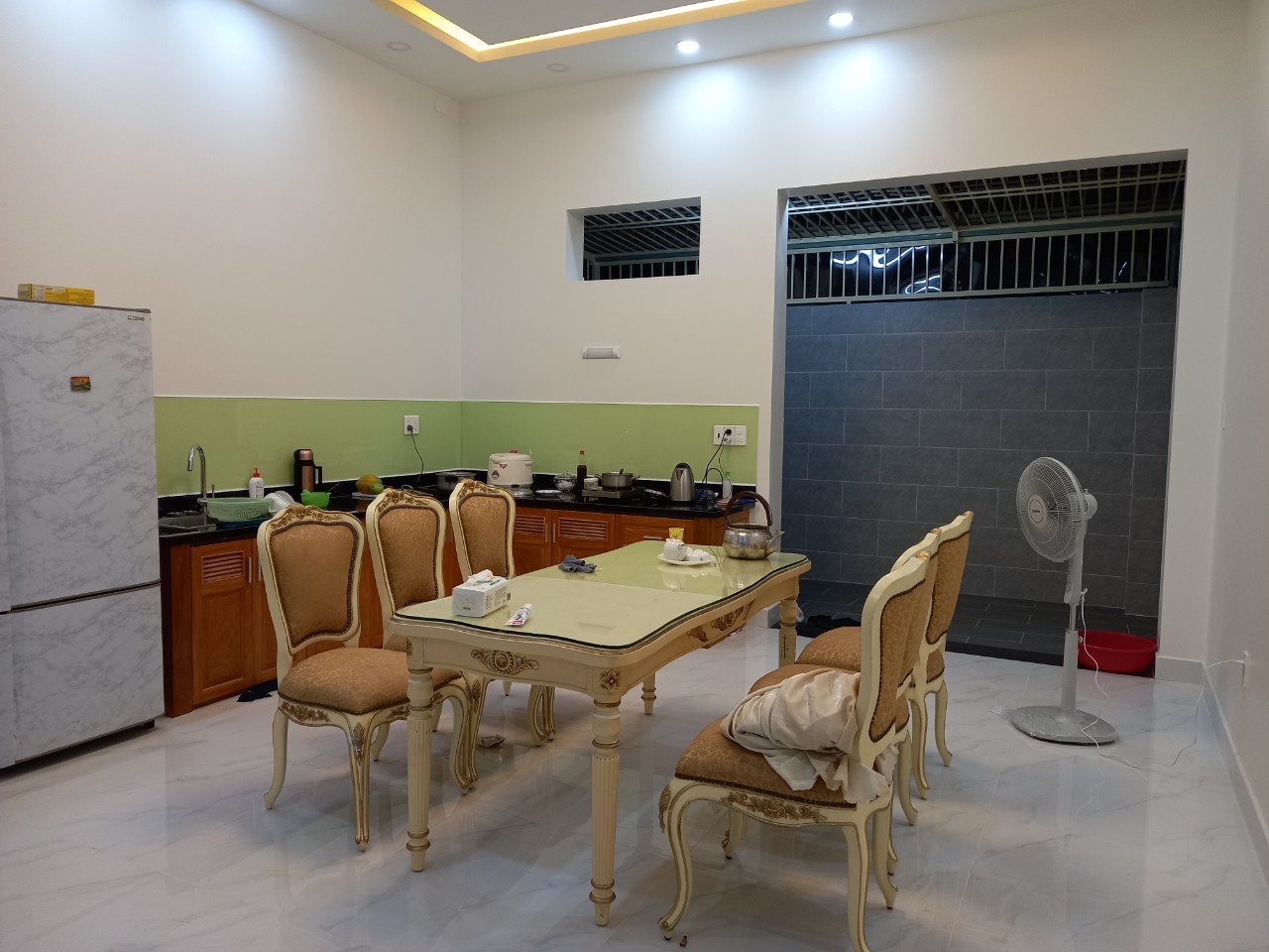 Cho thuê Nhà mặt tiền Phường Phước Long B, Quận 9, Diện tích 85m², Giá 20 Triệu/tháng