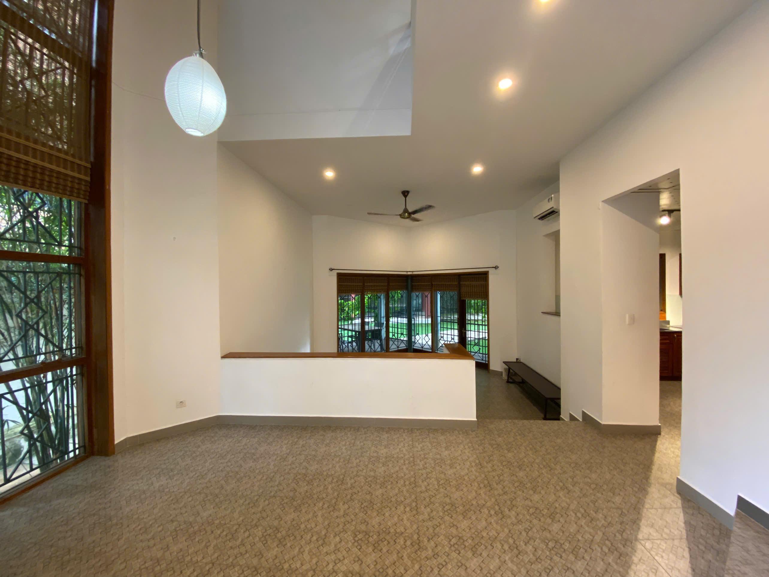 Cho thuê Căn hộ chung cư Quận 2, Hồ Chí Minh, Diện tích 100m², Giá Thương lượng 20