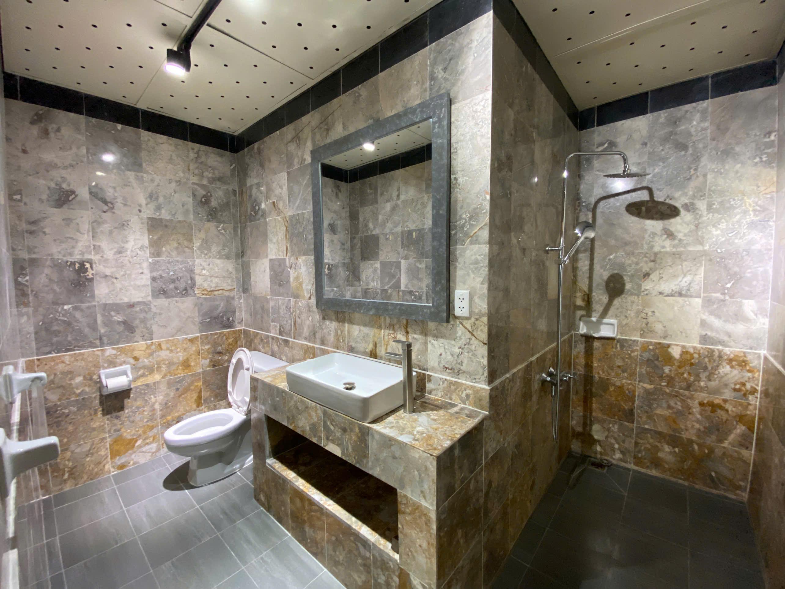 Cho thuê Căn hộ chung cư Quận 2, Hồ Chí Minh, Diện tích 100m², Giá Thương lượng 10