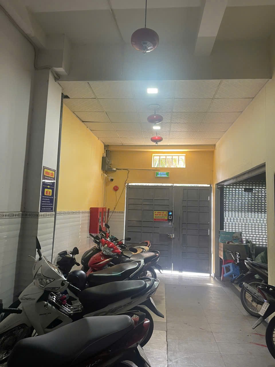 Cần bán Nhà mặt tiền đường 9, Phường Tăng Nhơn Phú B, Diện tích 166m², Giá Thương lượng 2