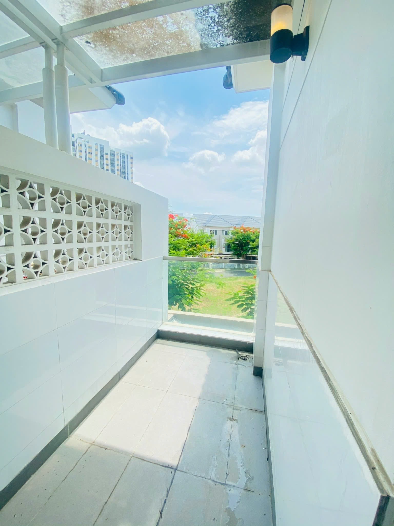 Cho thuê Nhà mặt tiền Quận 9, Hồ Chí Minh, Diện tích 85m², Giá 17 Triệu/tháng 7