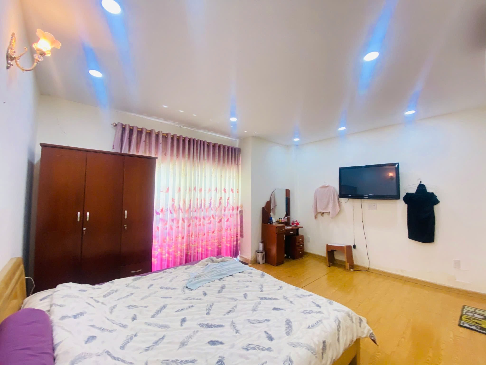 Cho thuê Nhà mặt tiền Quận 9, Hồ Chí Minh, Diện tích 85m², Giá 17 Triệu/tháng 5