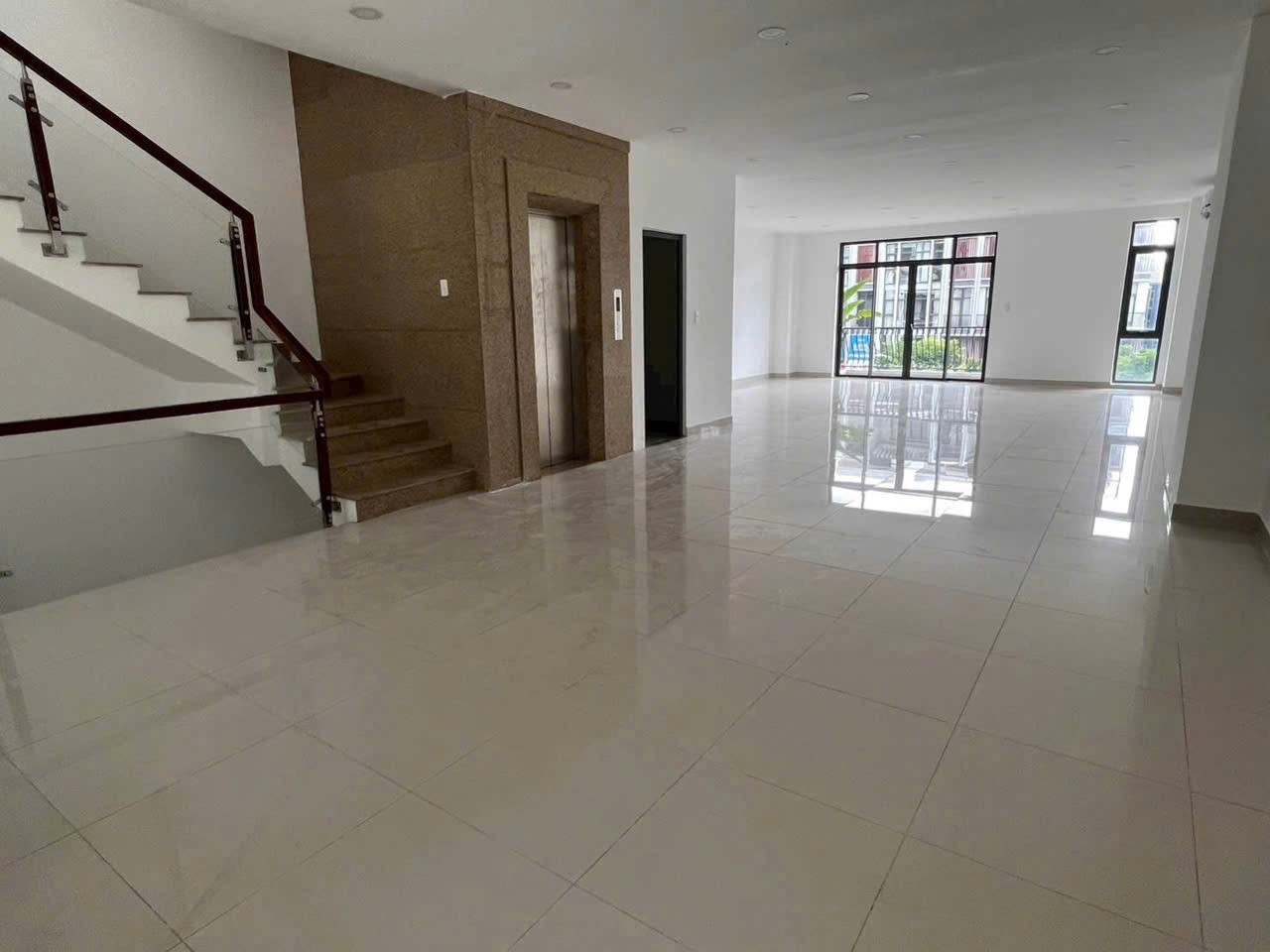 Cần bán Nhà mặt tiền Phường Hiệp Bình Phước, Thủ Đức, Diện tích 140m², Giá 039 Tỷ 4