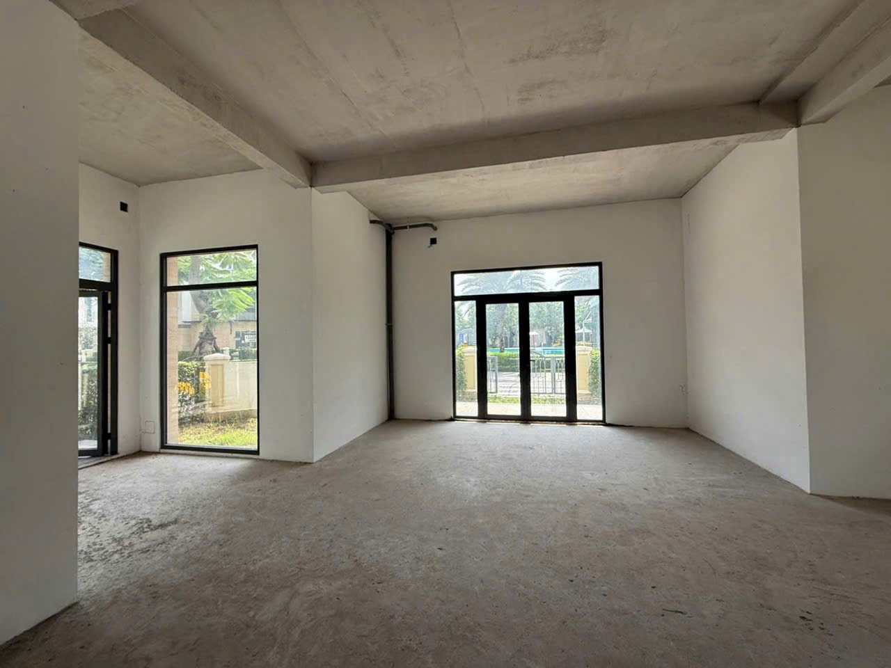 Cần bán Nhà mặt tiền Phường Phú Hữu, Quận 9, Diện tích 225m², Giá 28 Tỷ 3