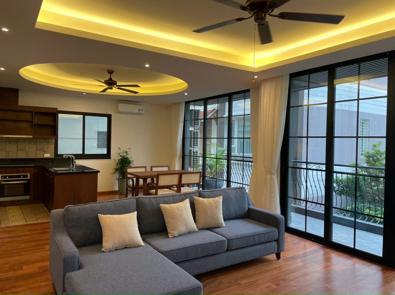 Tòa Apartment cực đẹp View Hồ Quảng Bá MT 9M LÔ GÓC  61 Tỷ Dòng Tiền Cao 5