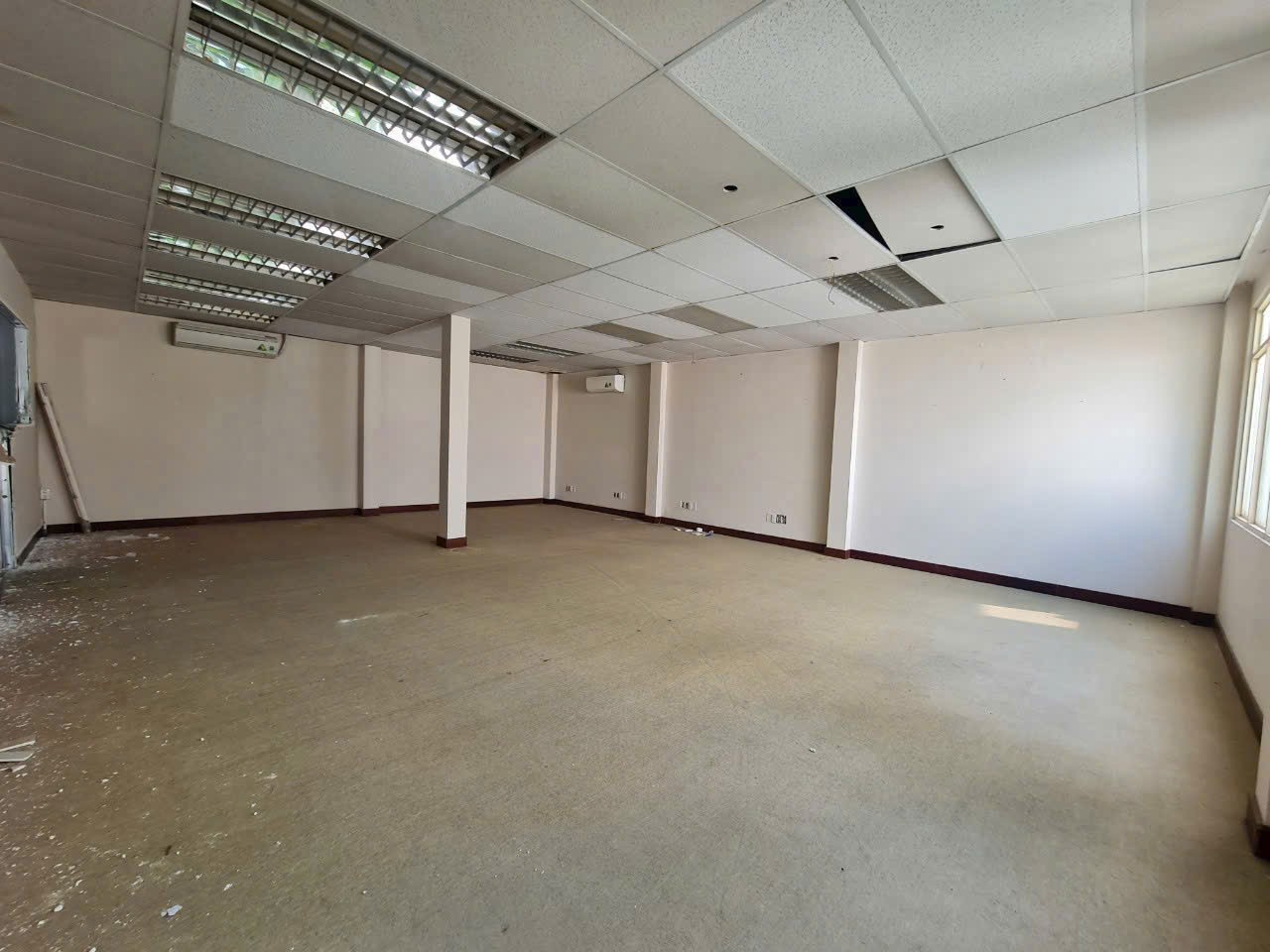 Cho thuê Biệt thự Phường Thảo Điền, Quận 2, Diện tích 1300m², Giá Thương lượng 6