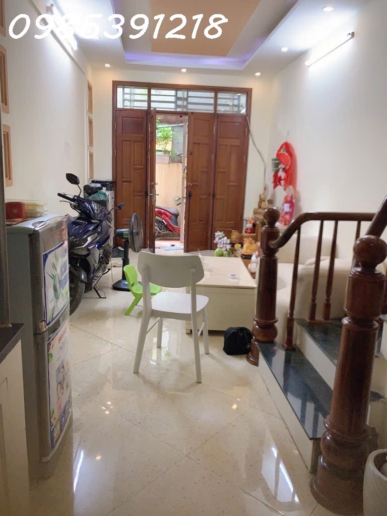 CC BÁN NHÀ GIÁP BÁT-GẦN PHỐ- NGÕ 3 GÁC ĐUA- 40M2-5T- CHỈ 8.6TỶ (CTL) 2