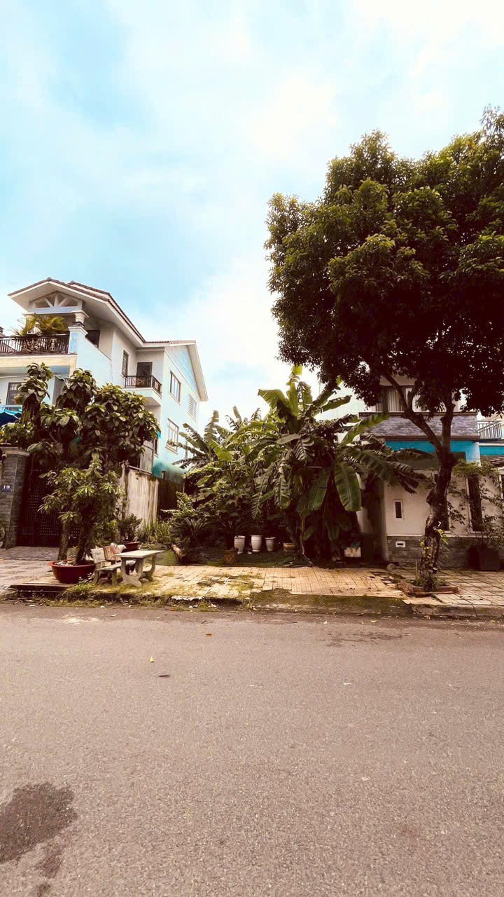 Cần bán Đất Phường Phước Long B, Quận 9, Diện tích 160m², Giá 12 Tỷ 4