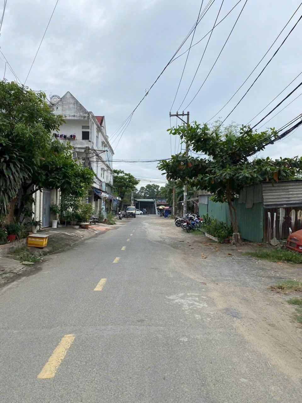 Cần bán Đất Phường Phú Hữu, Quận 9, Diện tích 236m², Giá 014 Tỷ 2