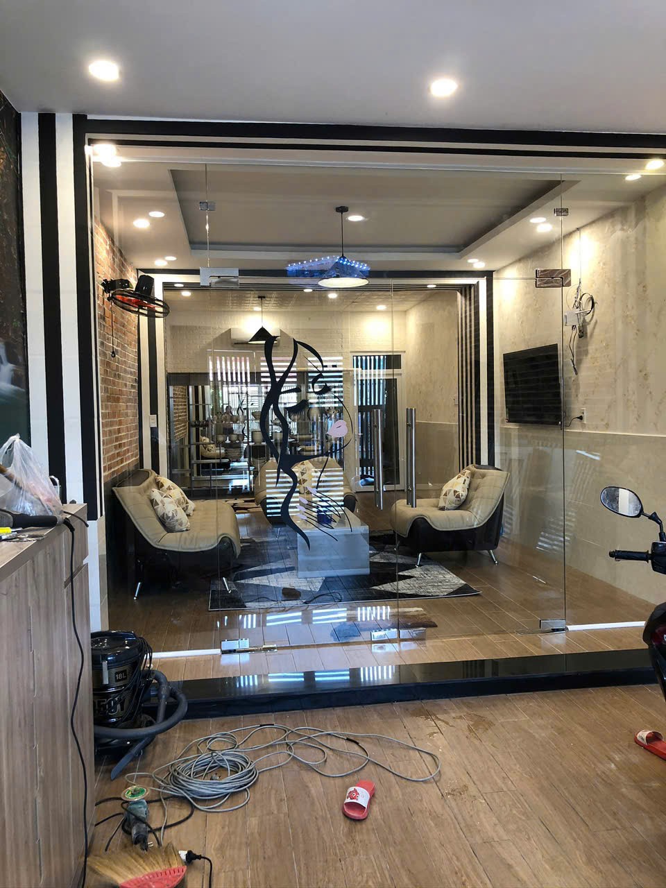 Cần bán Nhà mặt tiền đường 4, Phường Phước Bình, Diện tích 100m², Giá Thương lượng