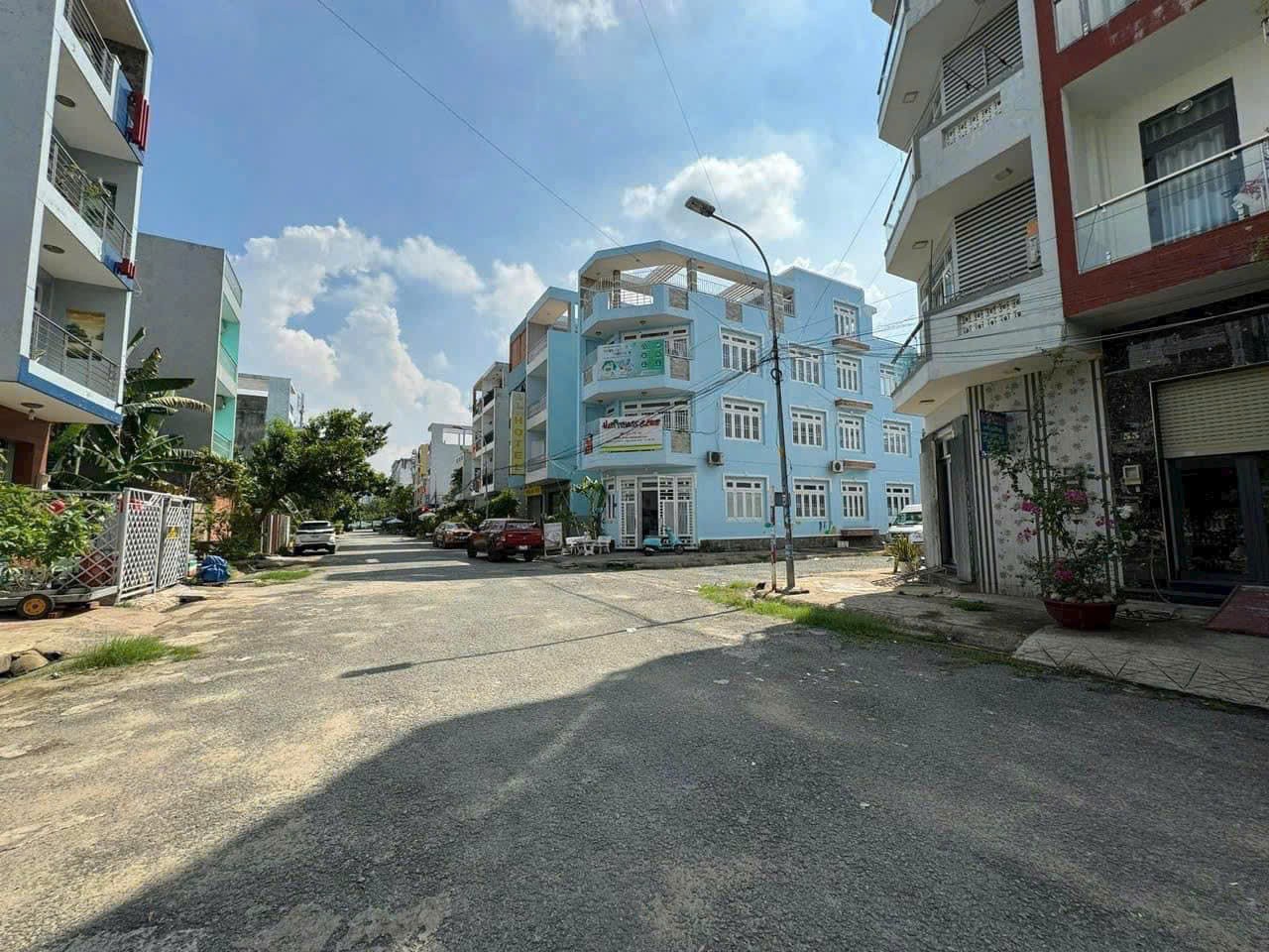 Cần bán Đất Phường Bình Trưng Đông, Quận 2, Diện tích 79m², Giá 8.1 Tỷ
