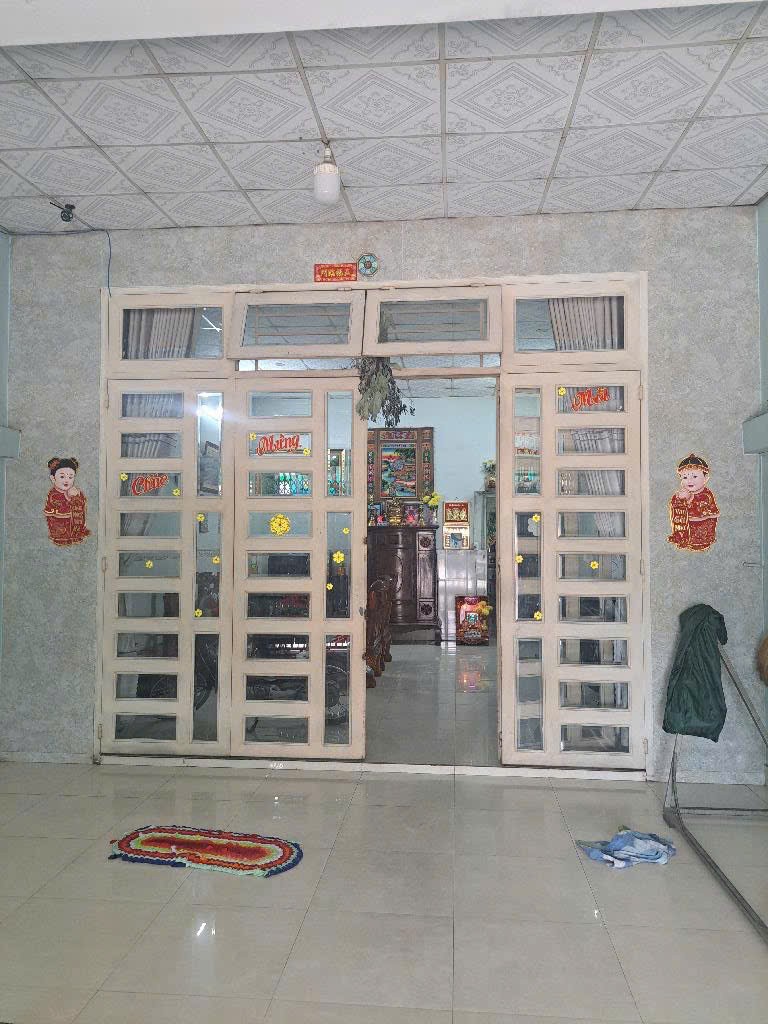 NHÀ MẶT TIỀN LÊ VĂN KHƯƠNG, QUẬN 12 NGANG 5M NHĨNH NHẸ 10₫ 2