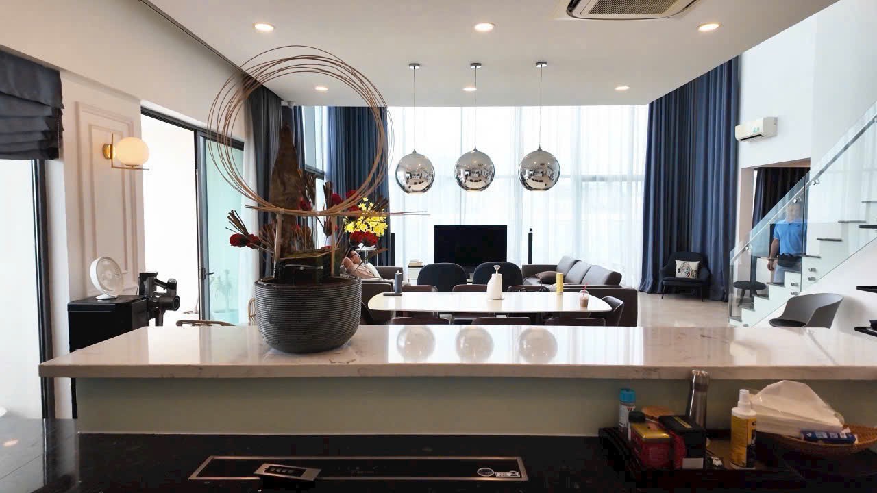 Cần bán Căn hộ chung cư Phường Thảo Điền, Quận 2, Diện tích 392m², Giá 65 Tỷ 4