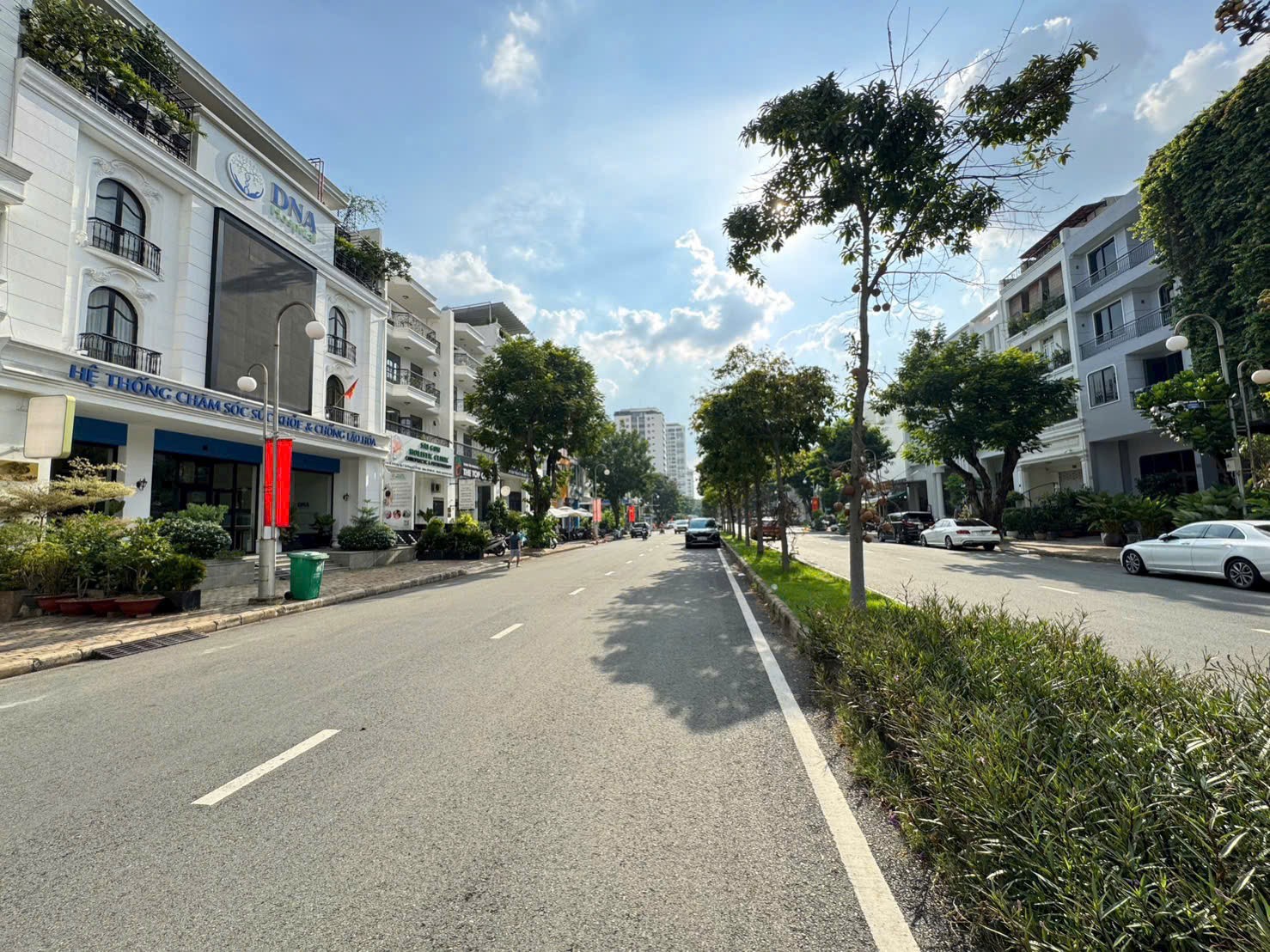 Cho thuê Nhà mặt tiền Phường Phú Mỹ, Quận 7, Diện tích 252m², Giá Thương lượng 3