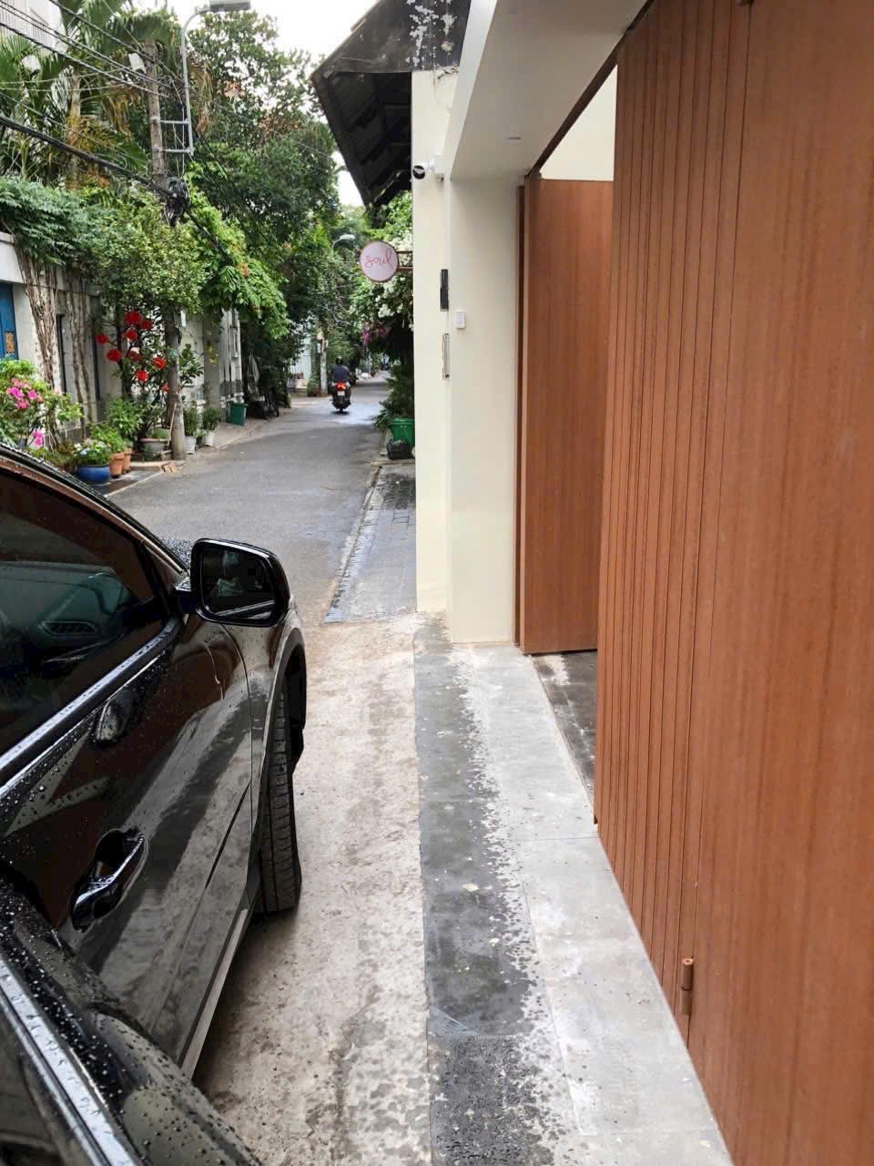Cần bán Nhà mặt tiền Phường Thảo Điền, Quận 2, Diện tích 110m², Giá 36 Tỷ 4
