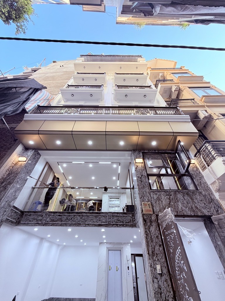 Cần bán Nhà mặt tiền đường Hoàng Mai, Phường Hoàng Văn Thụ, Diện tích 55m², Giá 19.8 Tỷ