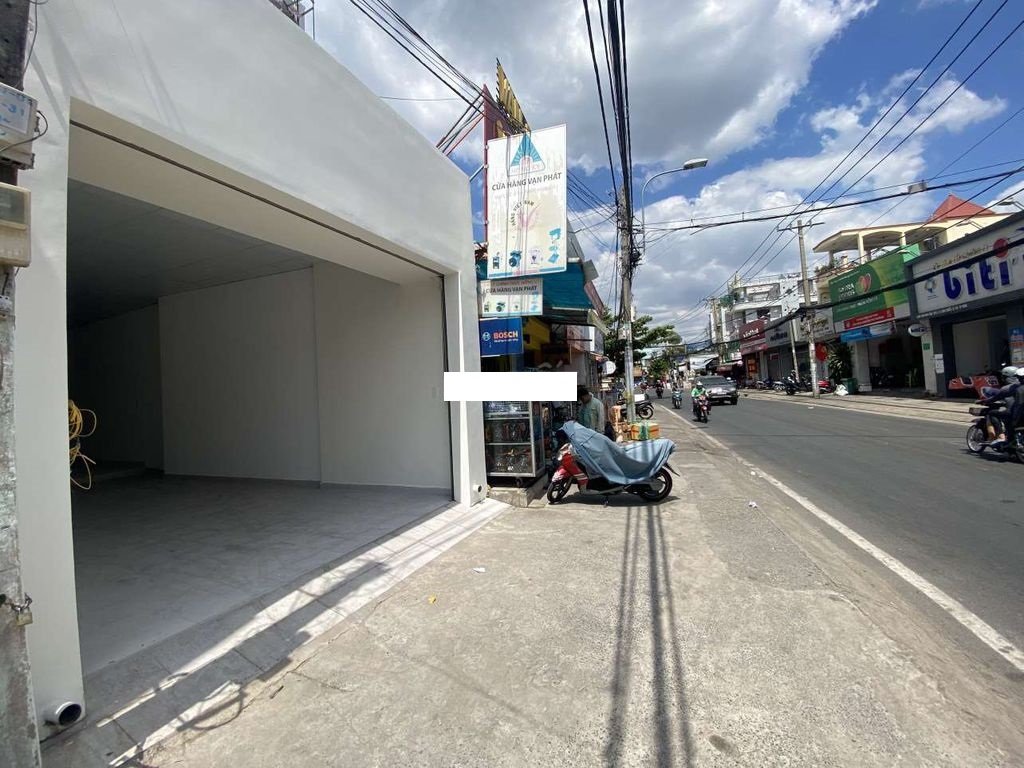Cho thuê Nhà mặt tiền Thủ Đức, Hồ Chí Minh, Diện tích 180m², Giá 70 Triệu/tháng