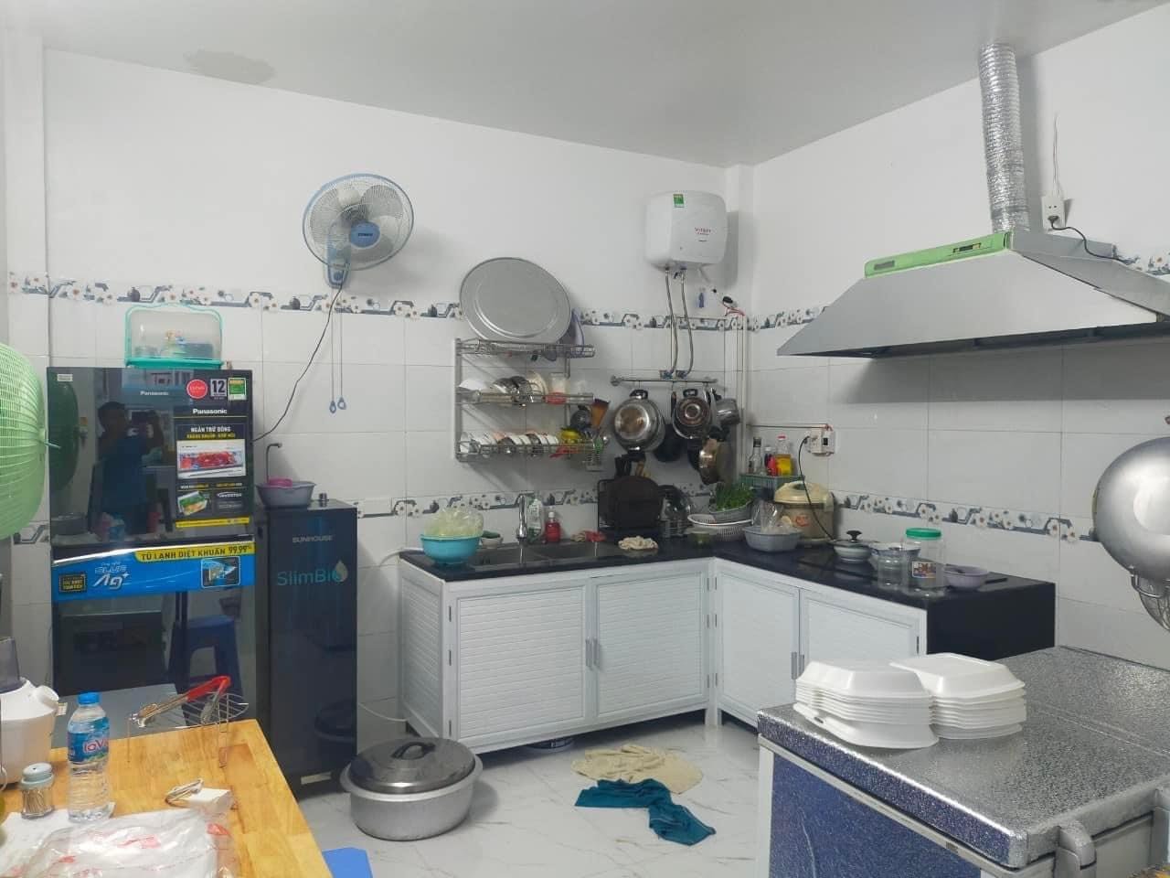 Bán ngay căn nhà 43m2 phố Hoàng Hoa Thám trung tâm quận Ba Đình