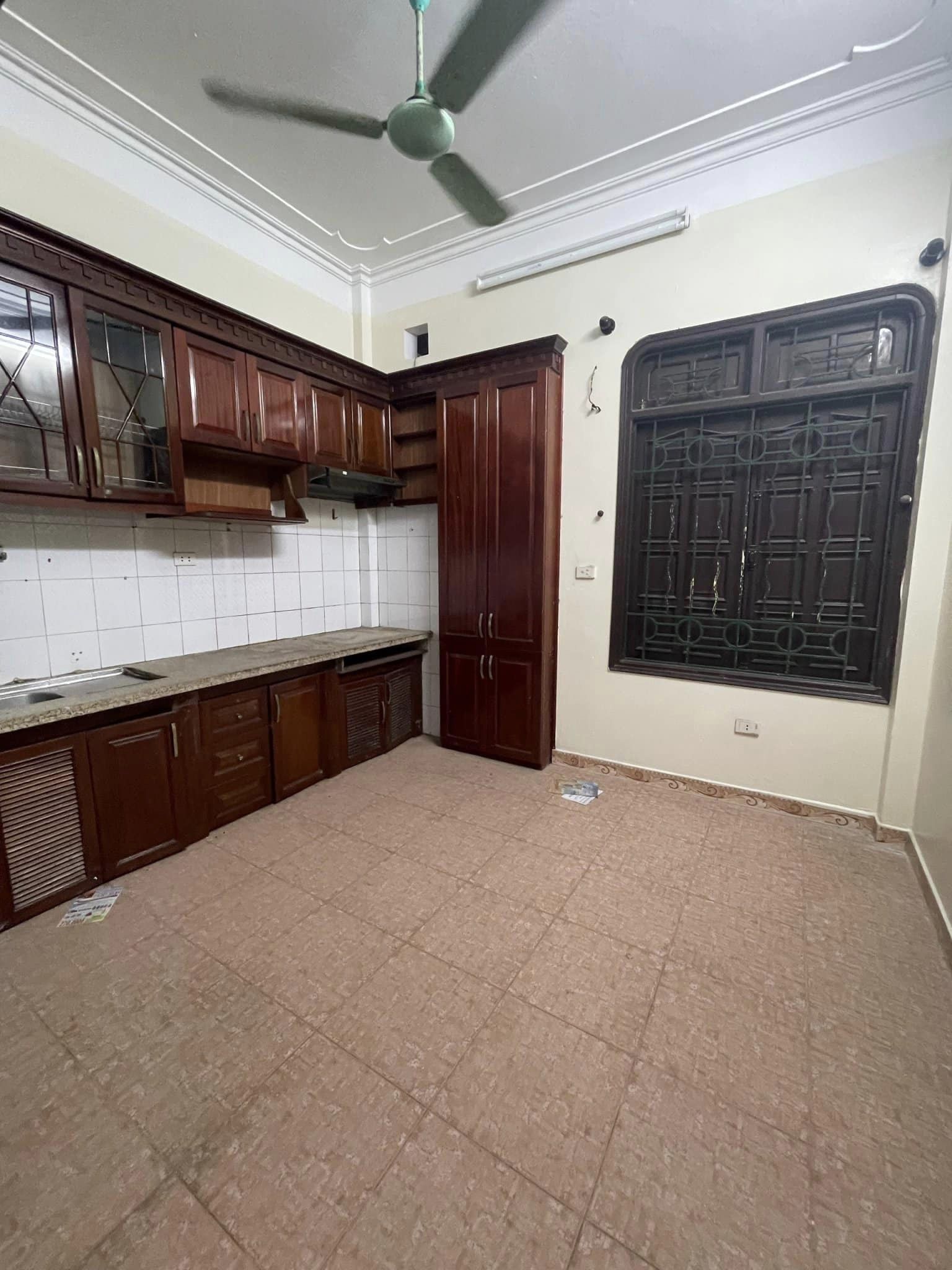 Bán nhà PL bộ công an Chiến Thắng Hà Đông 50m2 4 tầng 5.2 tỷ