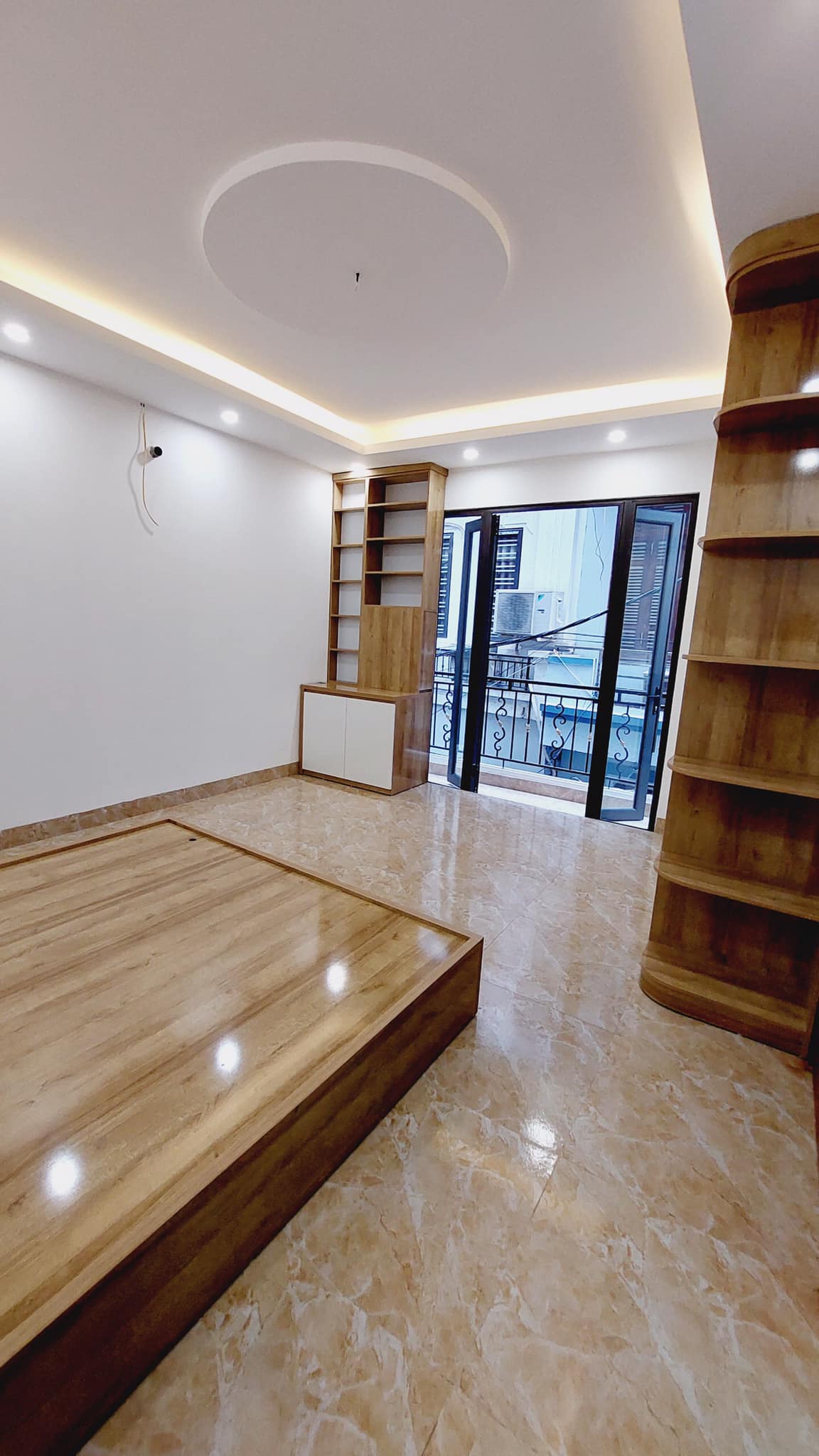 "Bán nhà riêng tại Văn Quán, Hà Đông DT 40m2 5 T MT 5m giá chỉ 4,6 tỷ  "