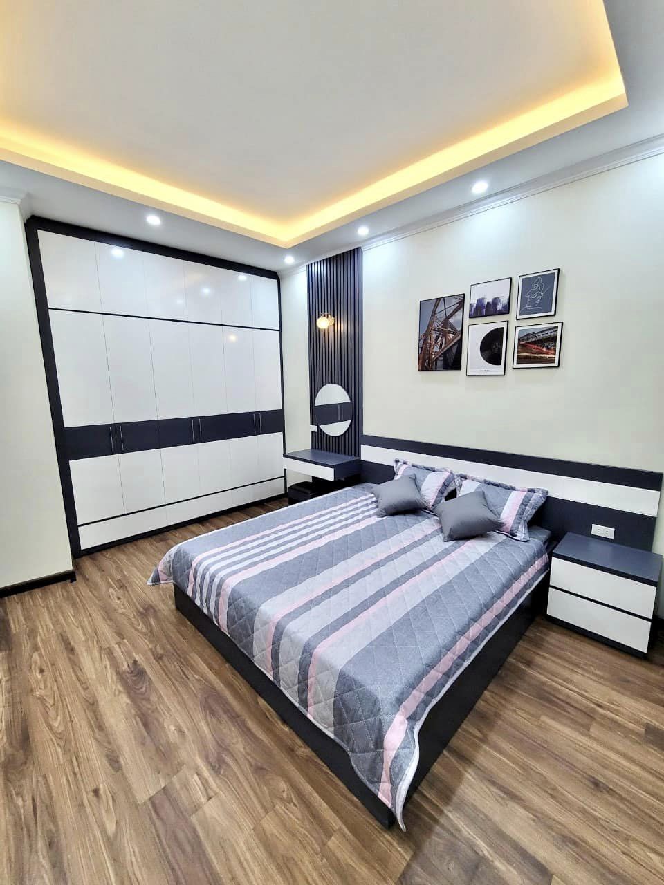 Bán nhà Mới phố Chiến thắng Hà Đông DTSD 150m2 5 tầng mặt tiền 6m 3.85 tỷ  full nội thất